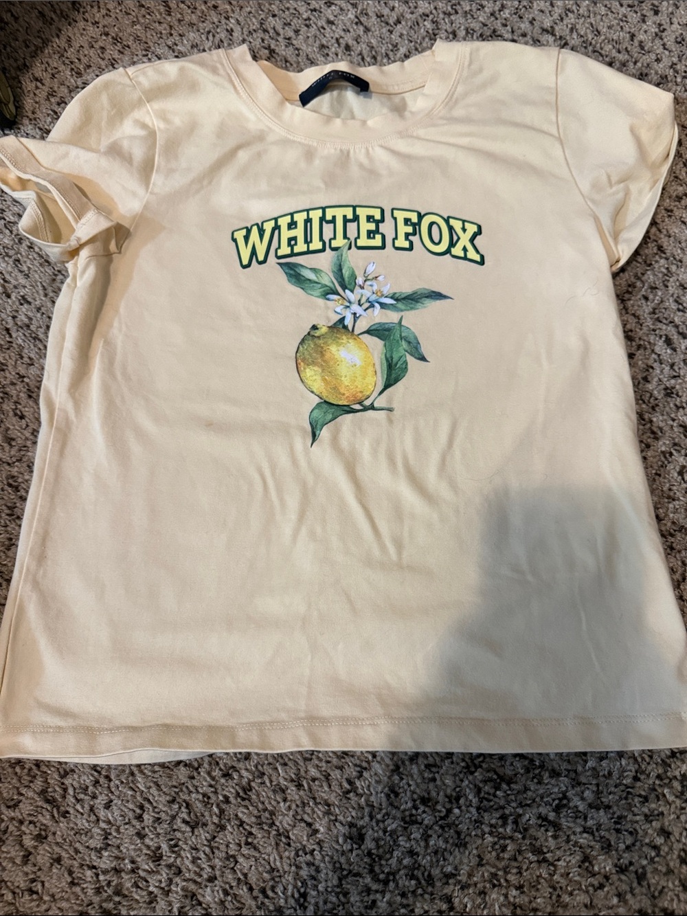 White Fox Lemon Graphic Tee Cream Short Sleeve Size Small